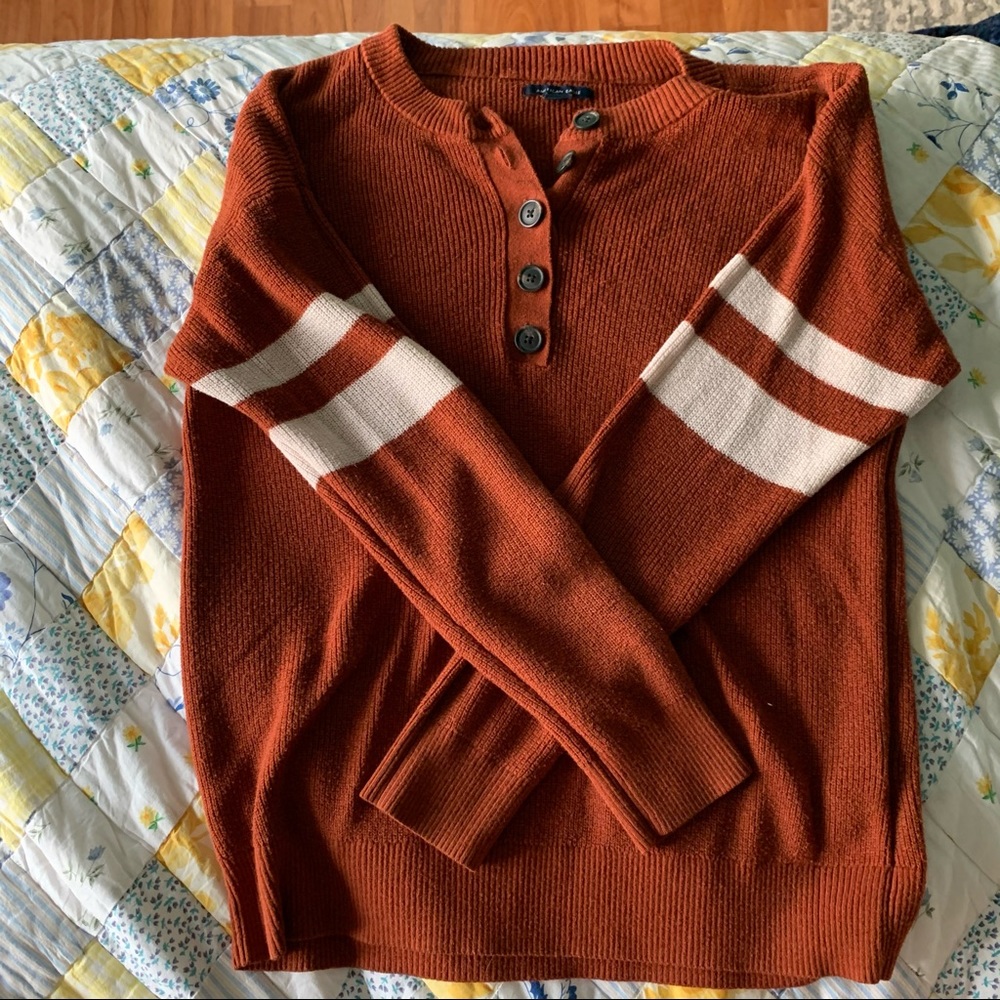 AE sweater